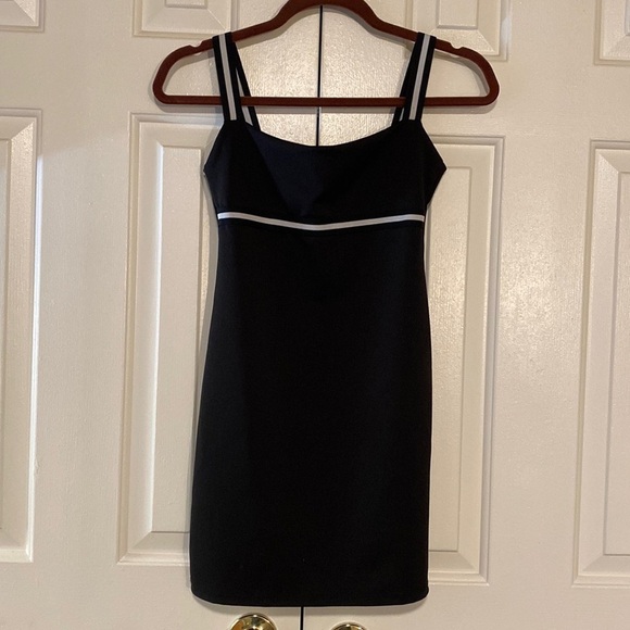 Tween Dress - Picture 1 of 4